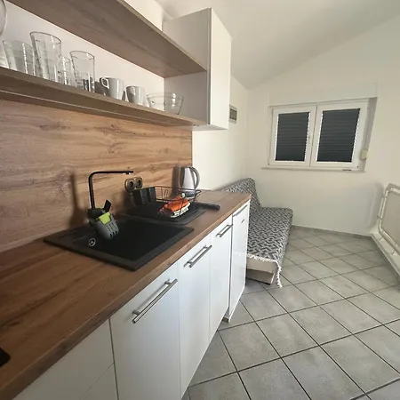 Jareb Apartman
