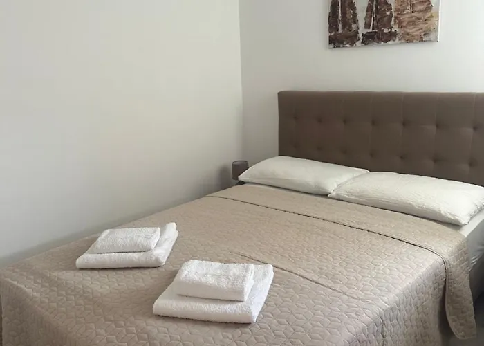 Jareb Apartament Tribalj