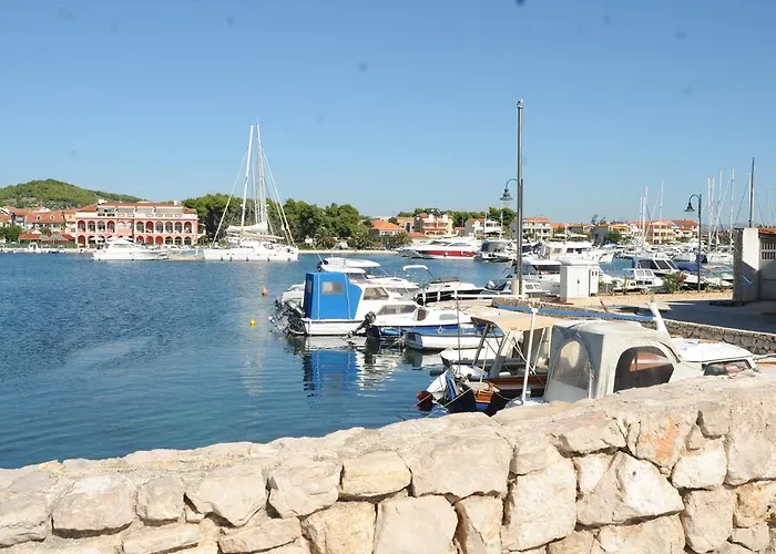 Apartman Jareb Tribunj (Sibenik-Knin)