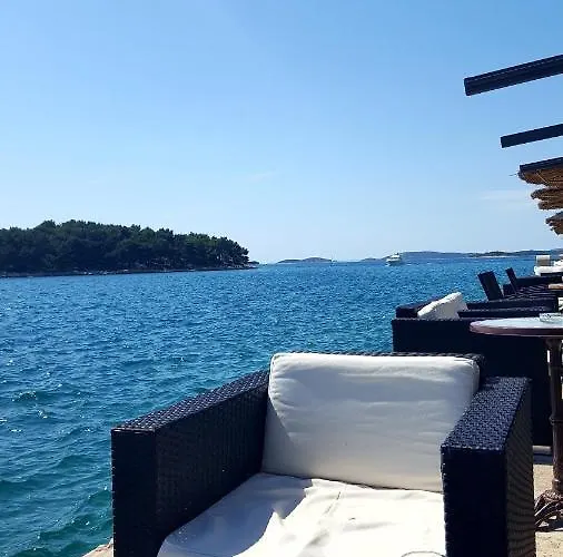 Jareb Apartament Tribalj